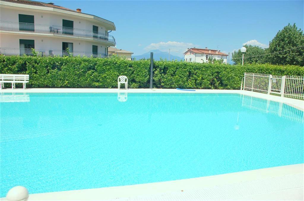 Casa Sant Elena Id15675 Apartment Peschiera del Garda Exterior photo
